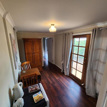 Roseneath Cottage Нортъм Екстериор снимка